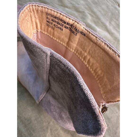 BEAST Fashion Weslee Faux Suede Ankle Boot size 6.5 - Picture 7 of 9